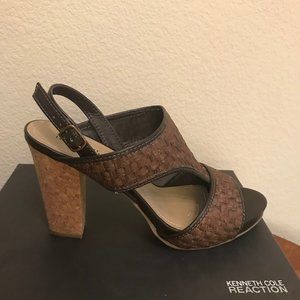 Kenneth Cole Reaction Daze-Y-Pu Women's Sandals Brown 9M